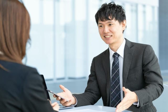 デジタルホワイトボードが変える現代会議の生産性と革新的コミュニケーション手法